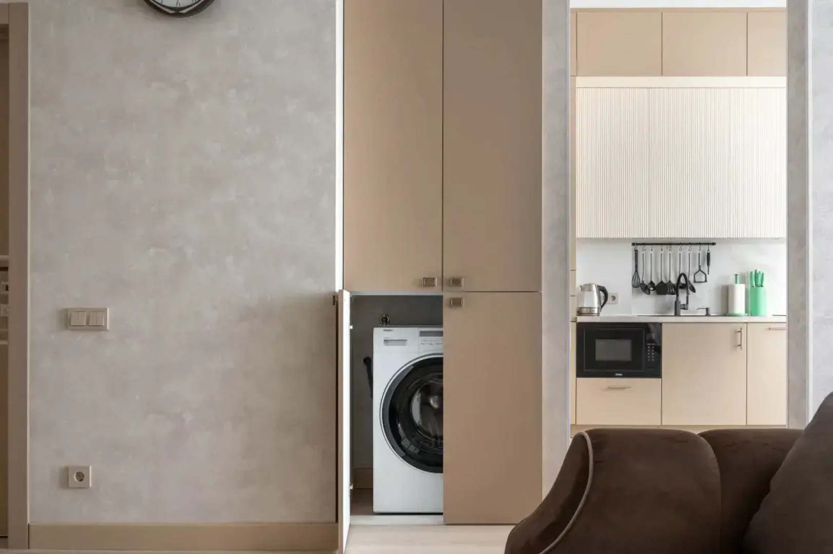 Апартаменты RED APARTMENTS Светлана Парк Офелия