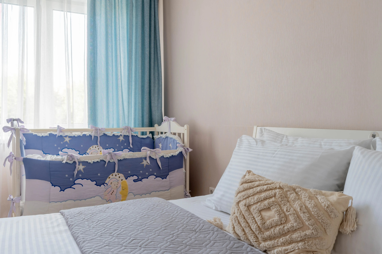 Апартаменты Вгости33 Мира 2-В