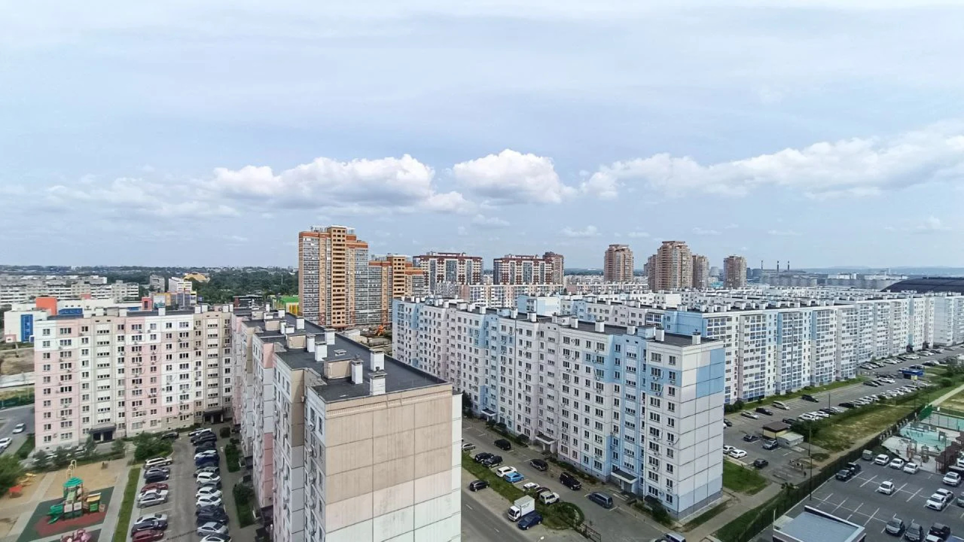 Квартира дизайнерская Renta27 в ЖК Riverdаy