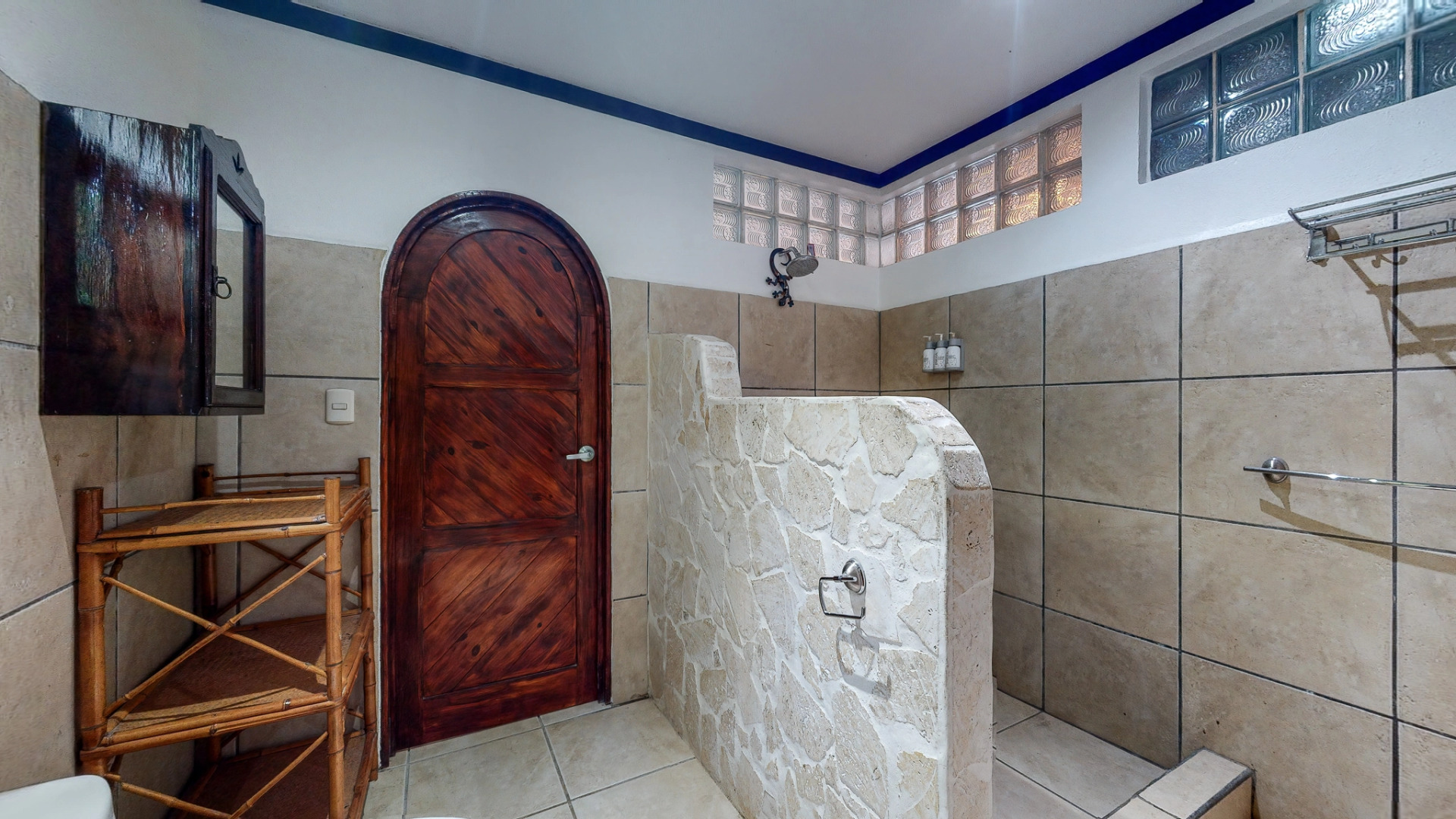 Апарт-отель The Scarlet Villas