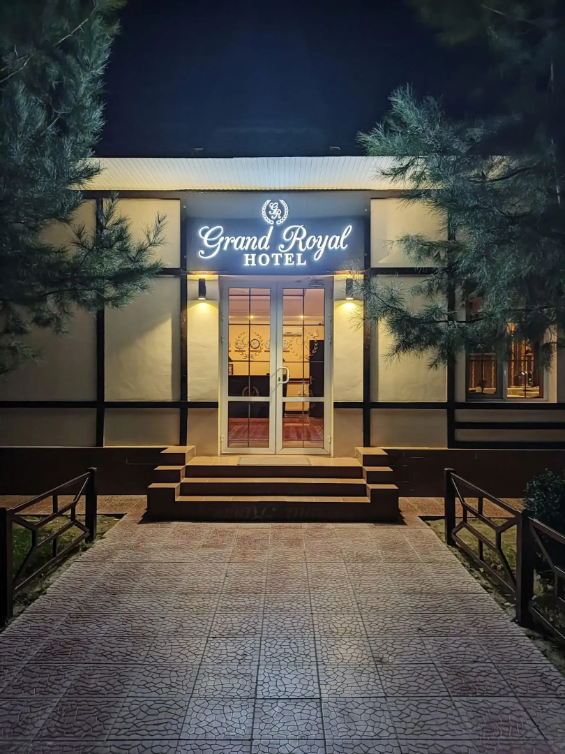 Отель GRAND ROYAL