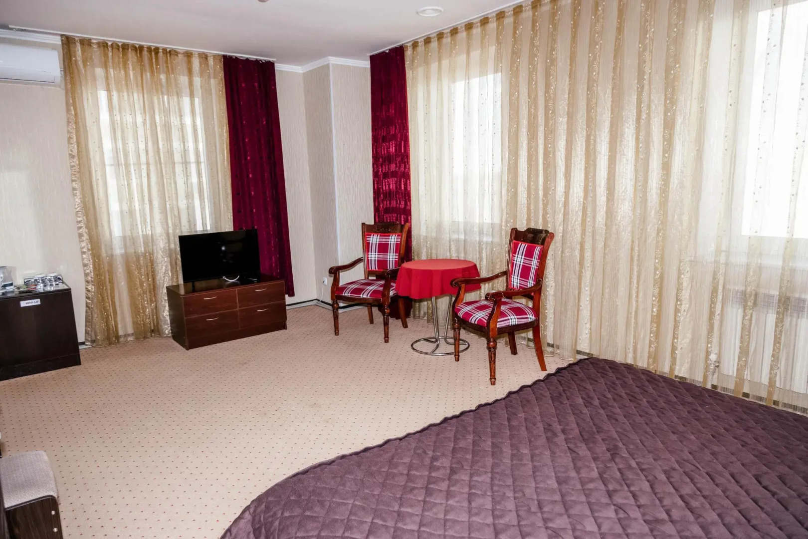 Отель Golden Palace