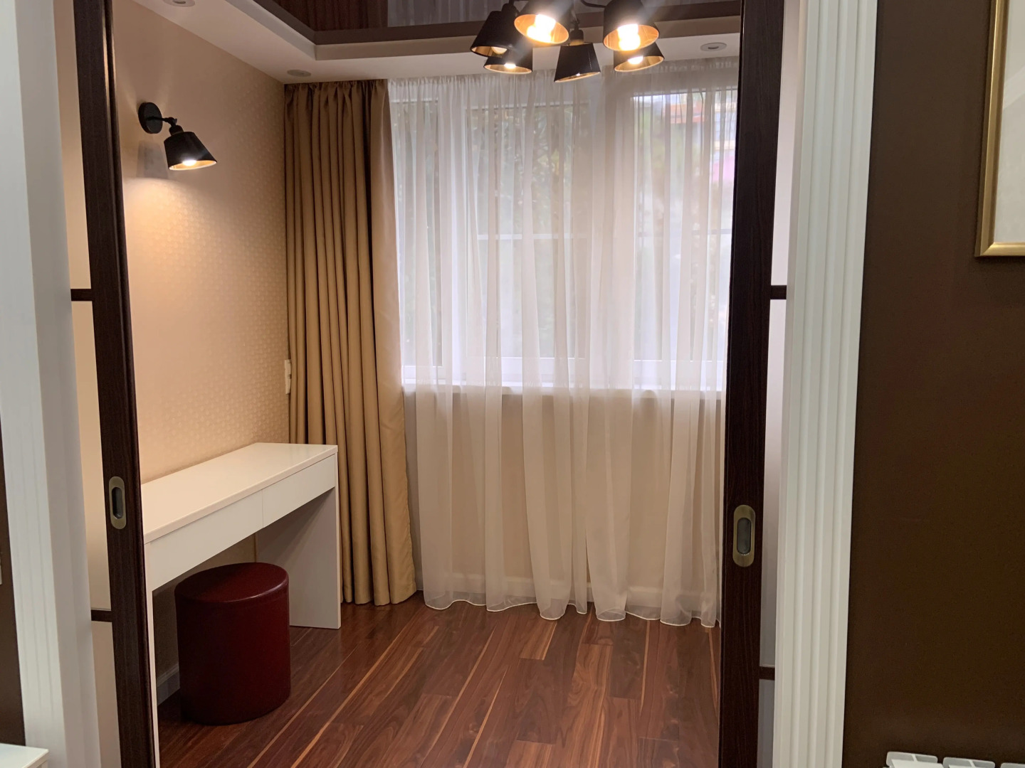 Квартира Уютная в Тихом Центре на Роз 65 10 Минут до Моря