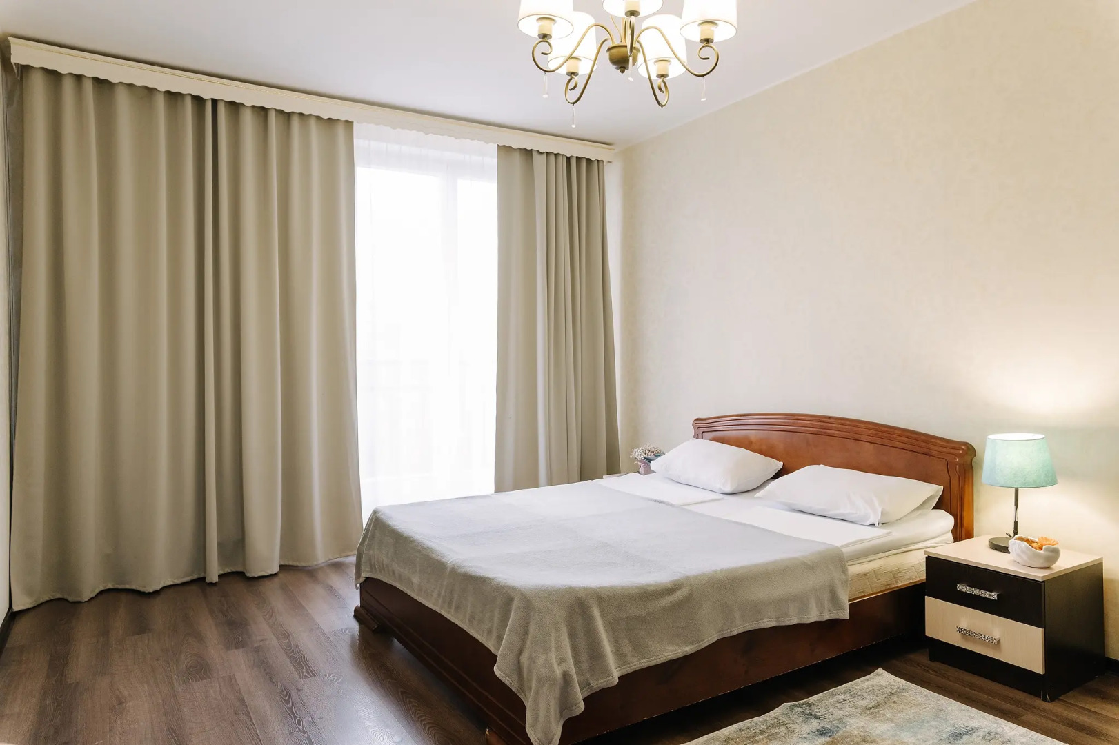 Апартаменты 9 ночей с видом на речку на Коммунальной 1