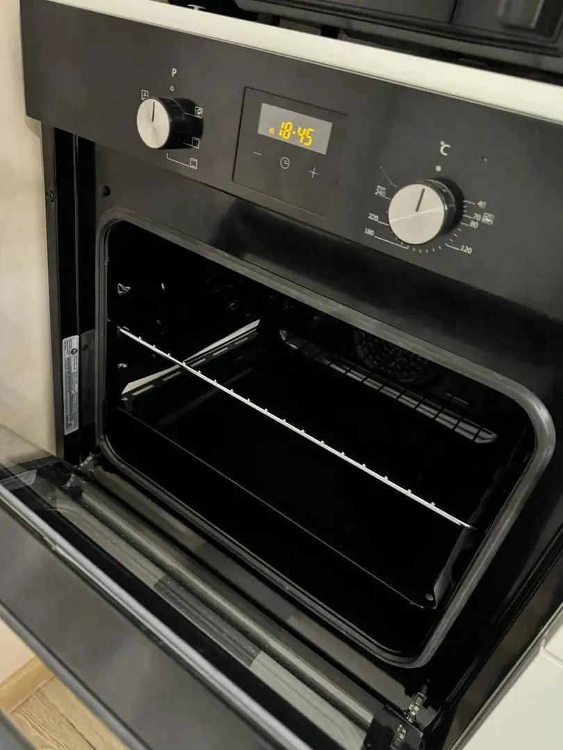 Гостевой Дом Уютный Дом с Большими Панорамными Окнами