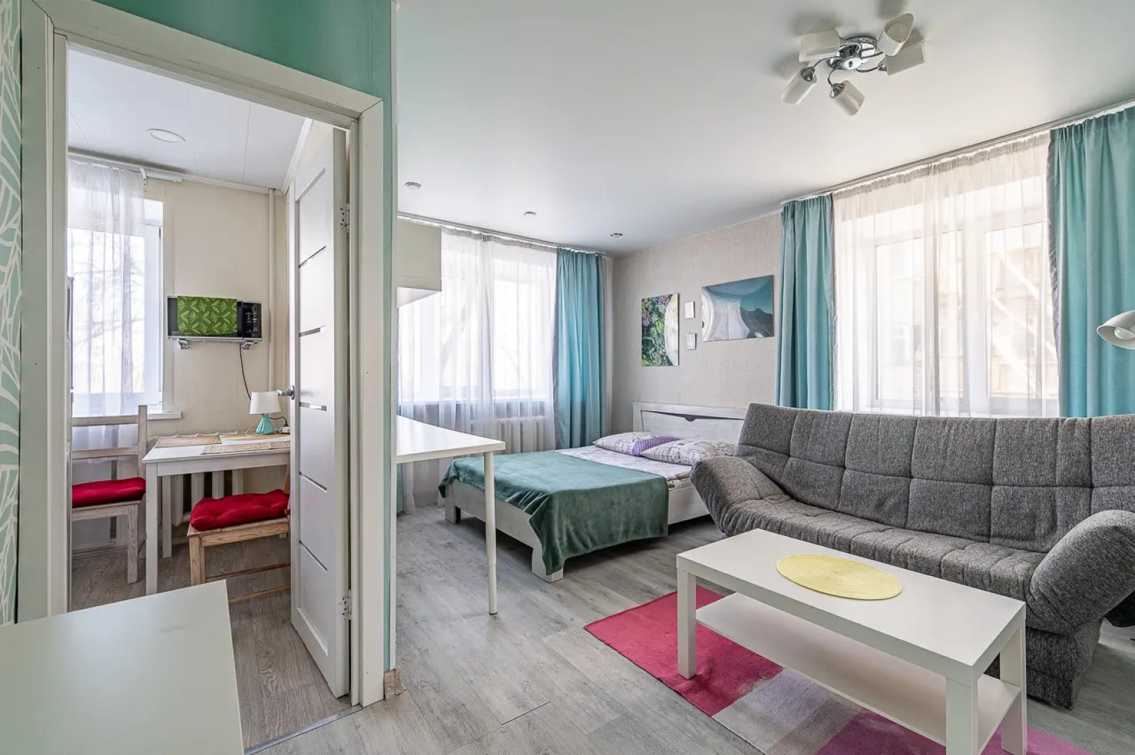 Апартаменты Альянс Малышева 85 БЦ Высоцкий Штаб Округа