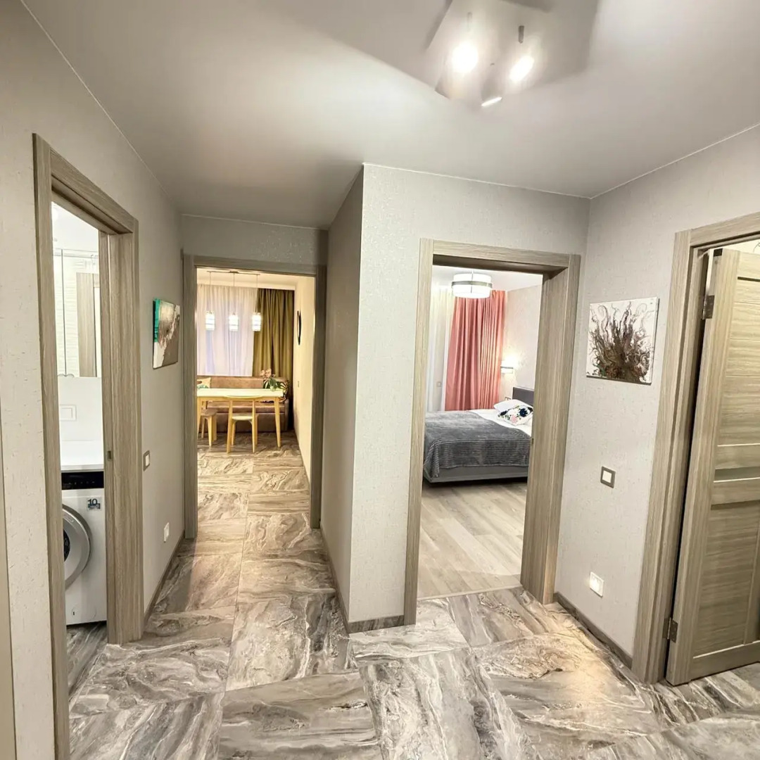 Квартира Луначарского 216