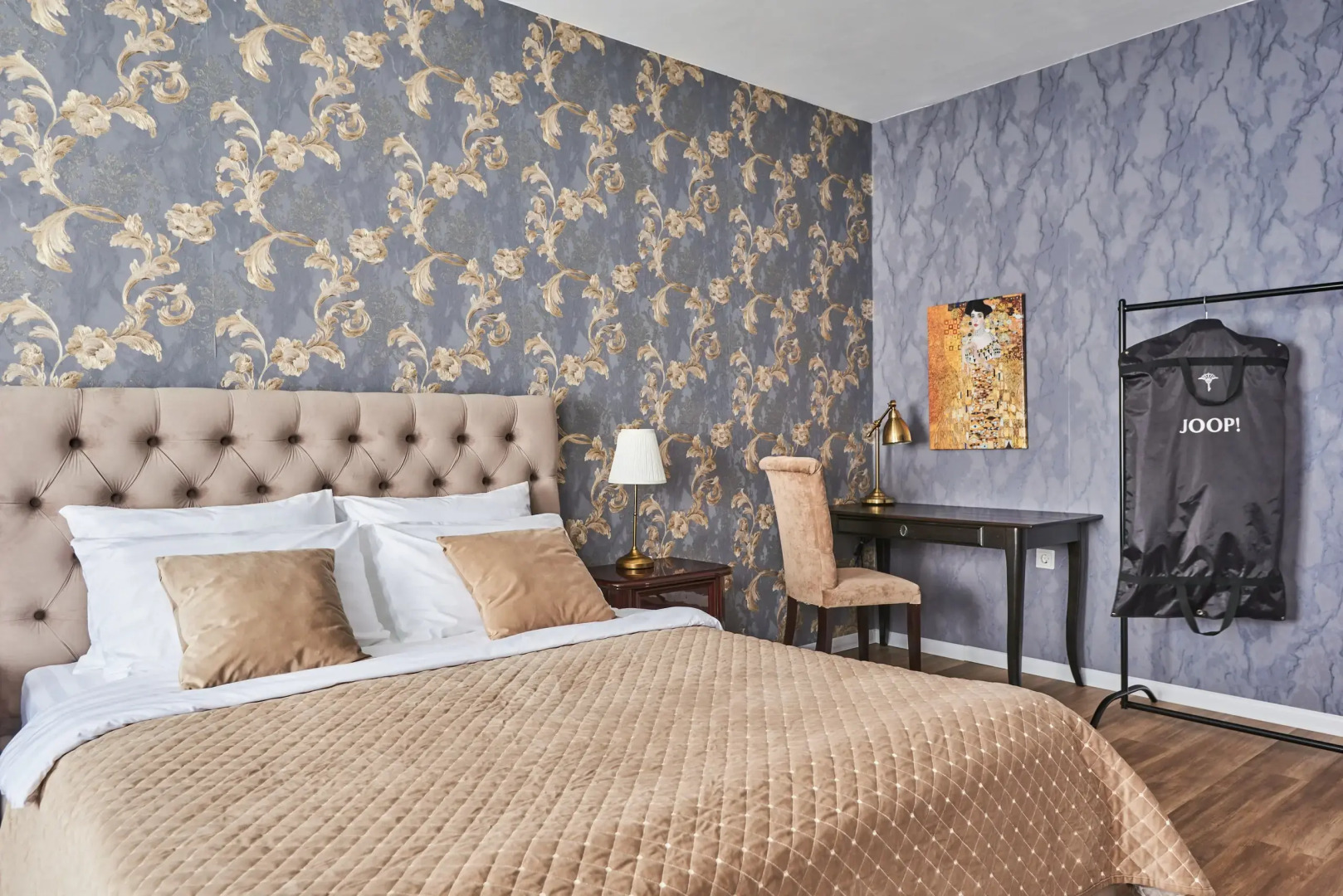 Квартира Просторные апартаменты у Екатерининского парка