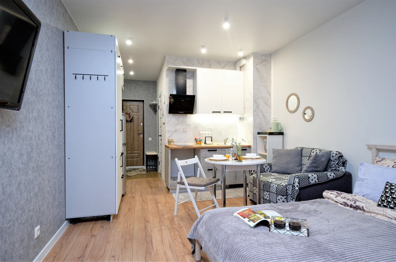 Квартира на Сургутском Проезде 1к1