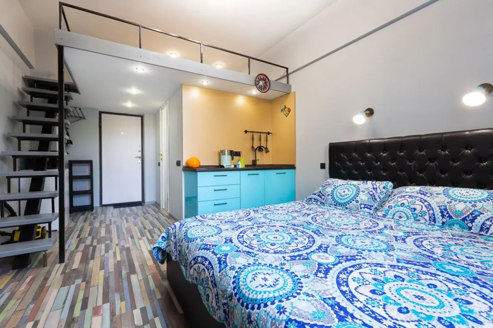 Апартаменты 2 Bussi Suites Botanicheskaya 41/7