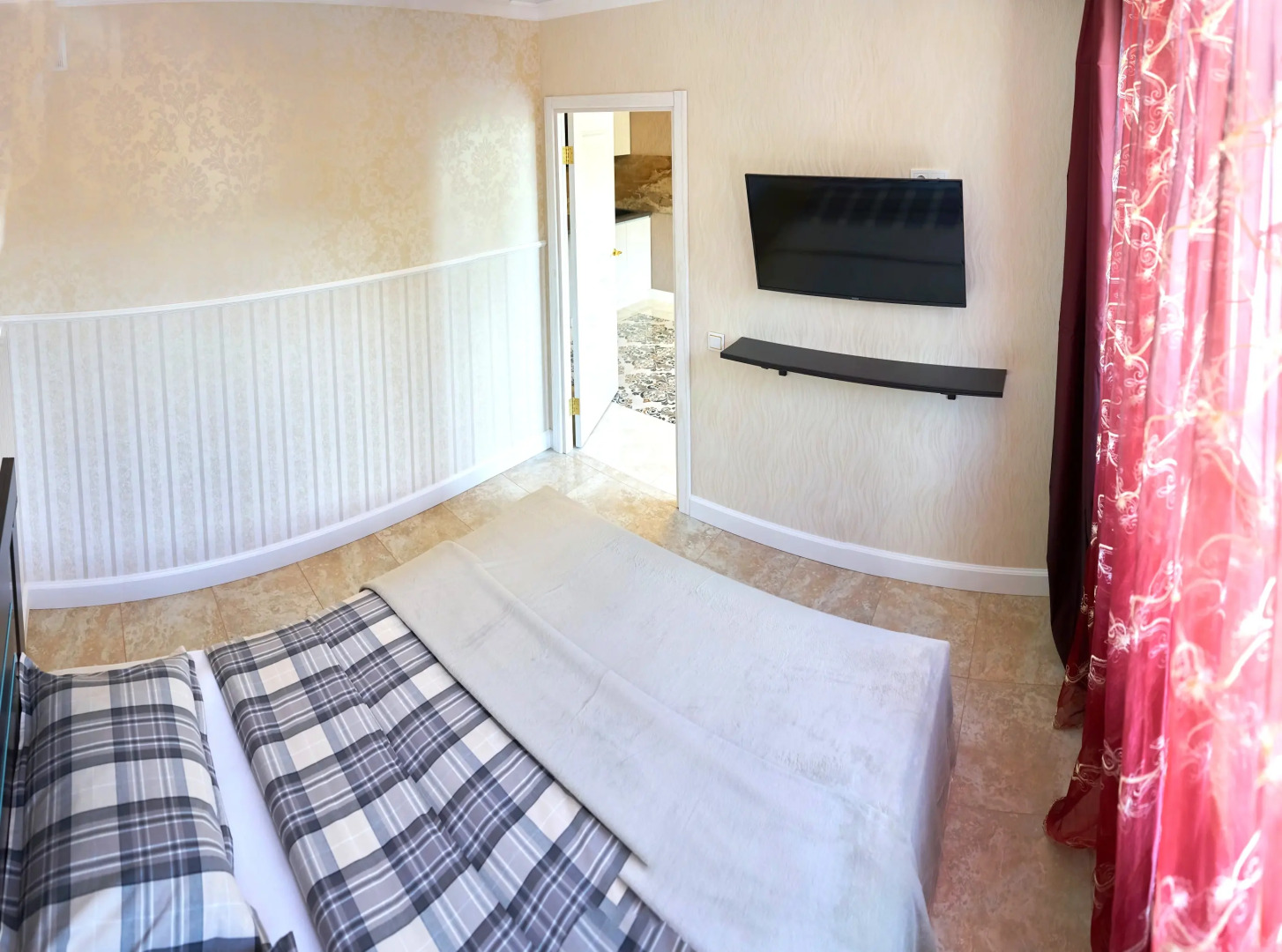 Апартаменты на Коммунистической_002