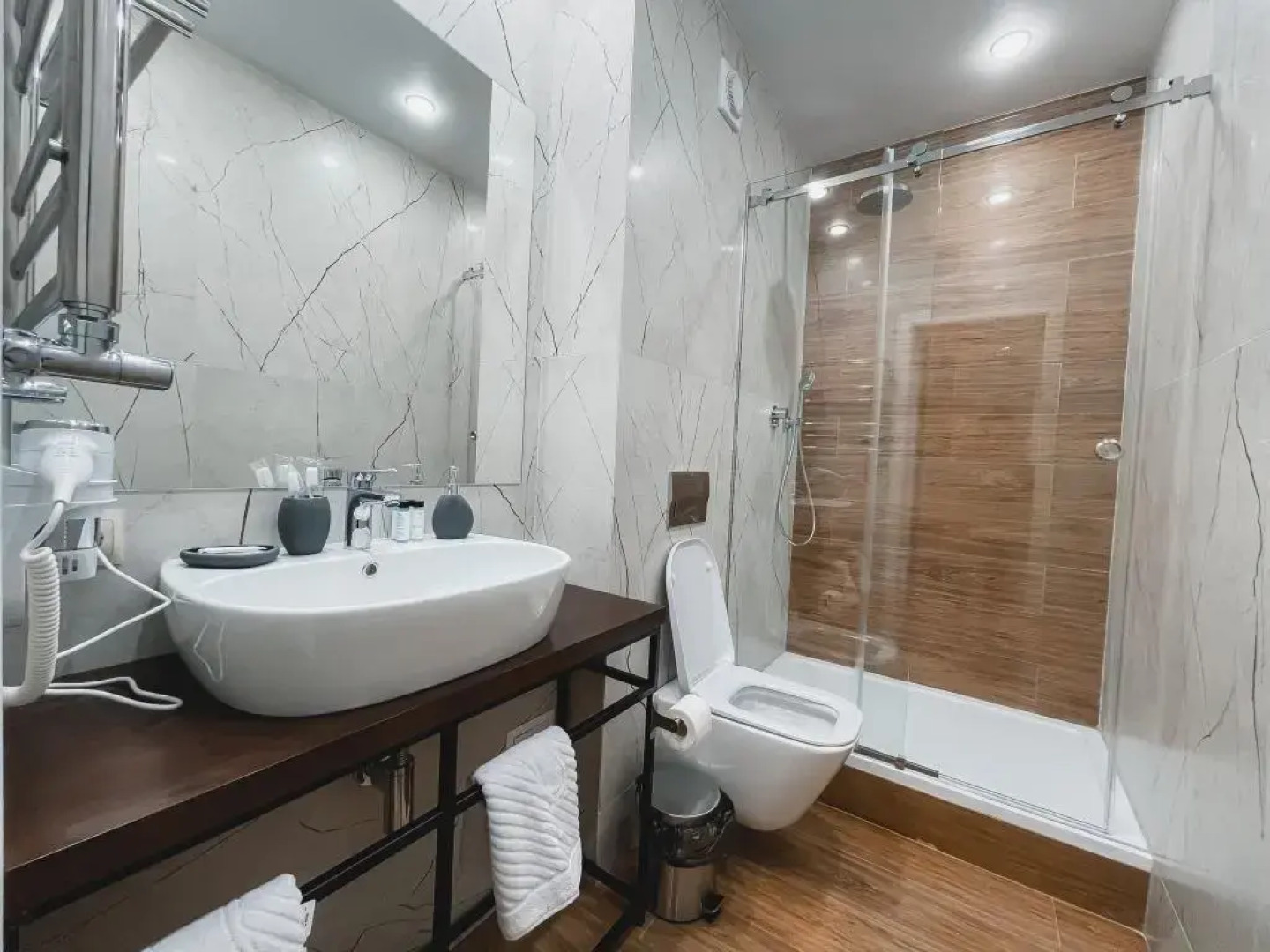 Отель Лазурный берег