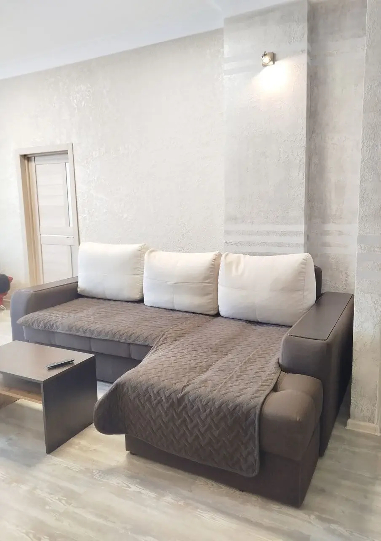 Квартира на Яна Фабрициуса 22