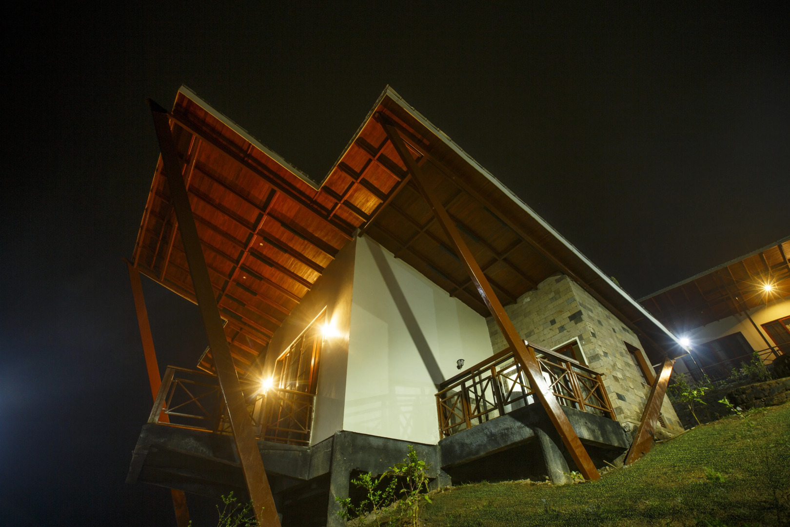 Отель Gorilla Heights Lodge