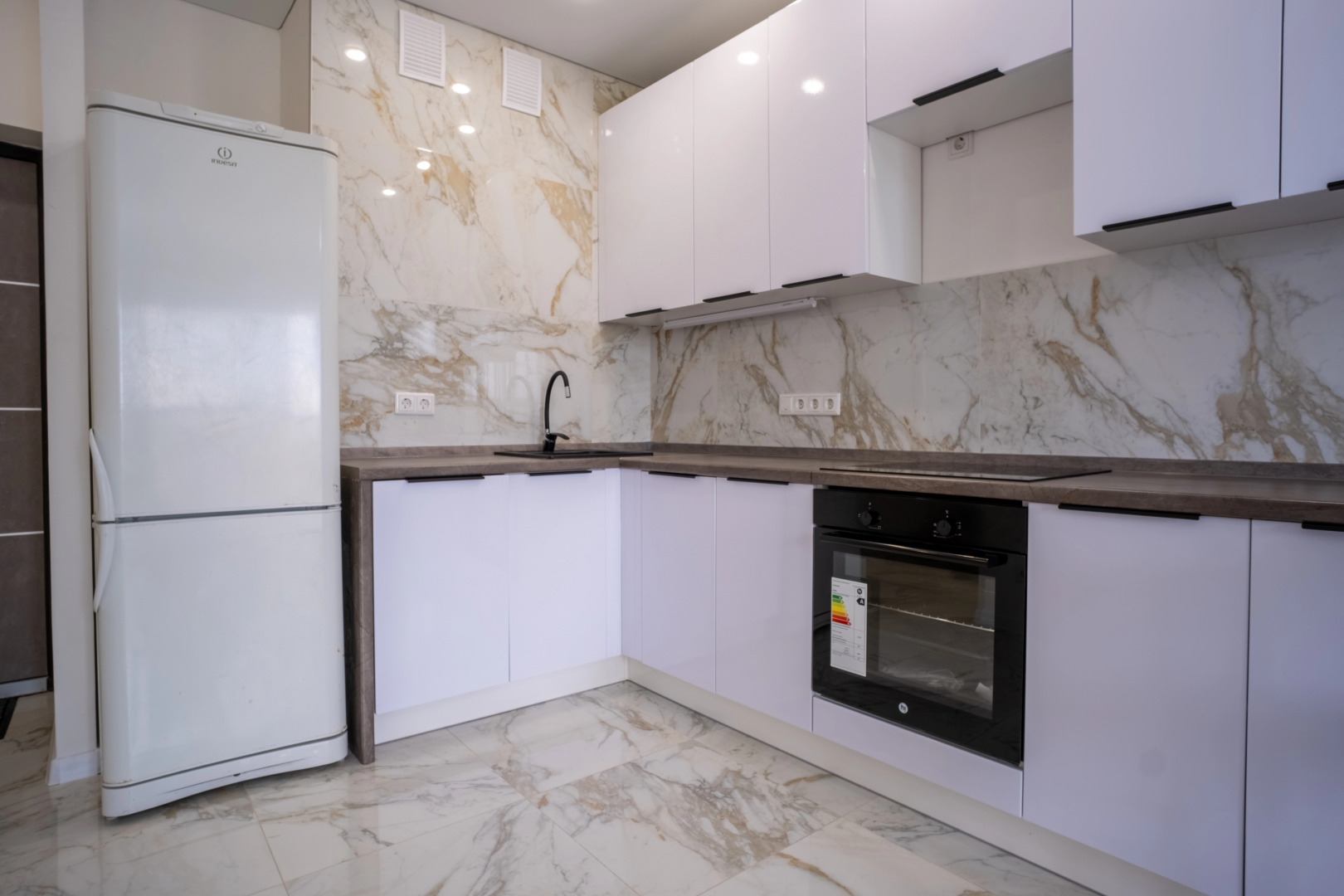 Апартаменты студия евро в элитном ЖК