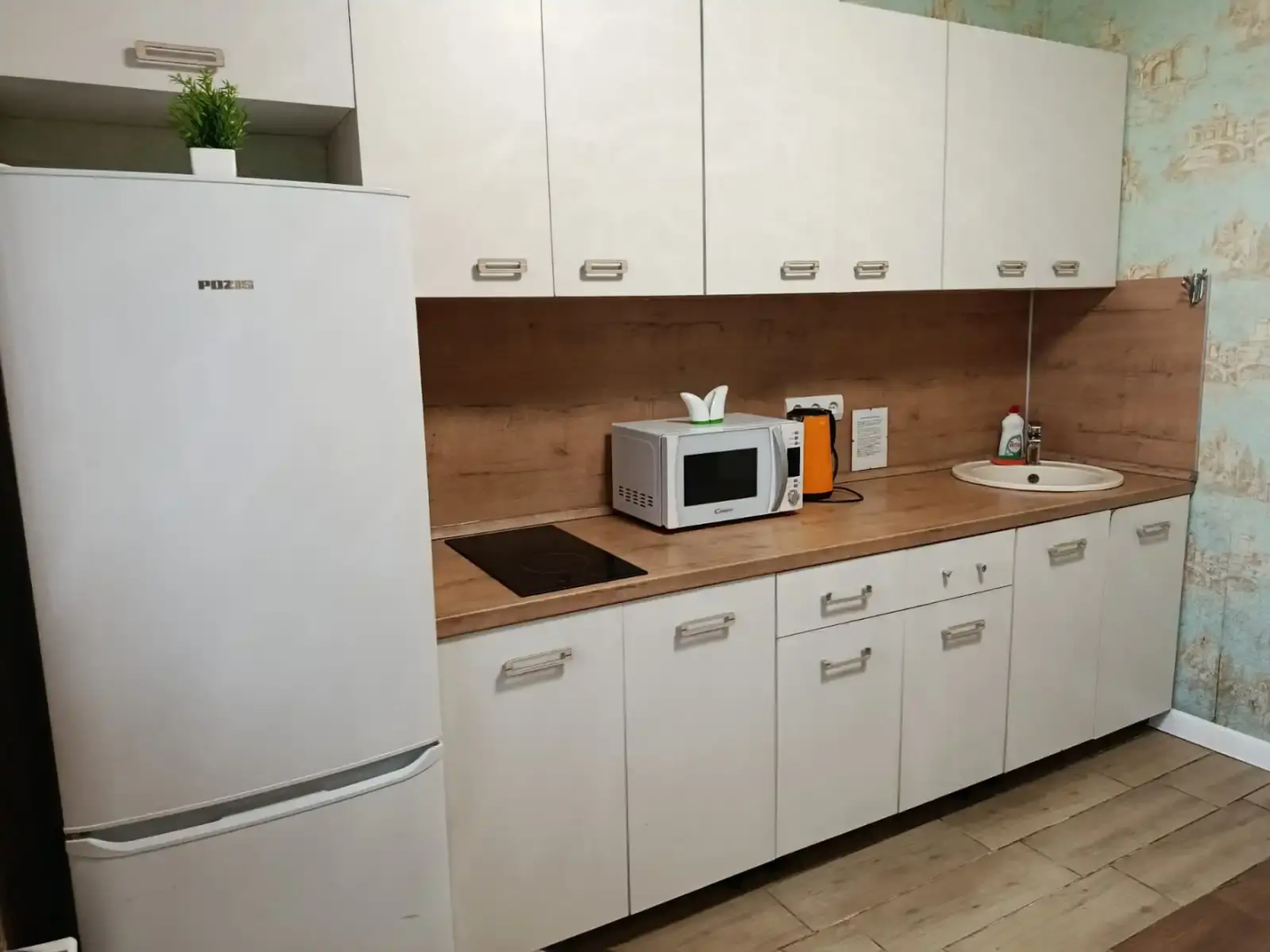 Квартира AlexHome РП Свердловский Молодежная 4