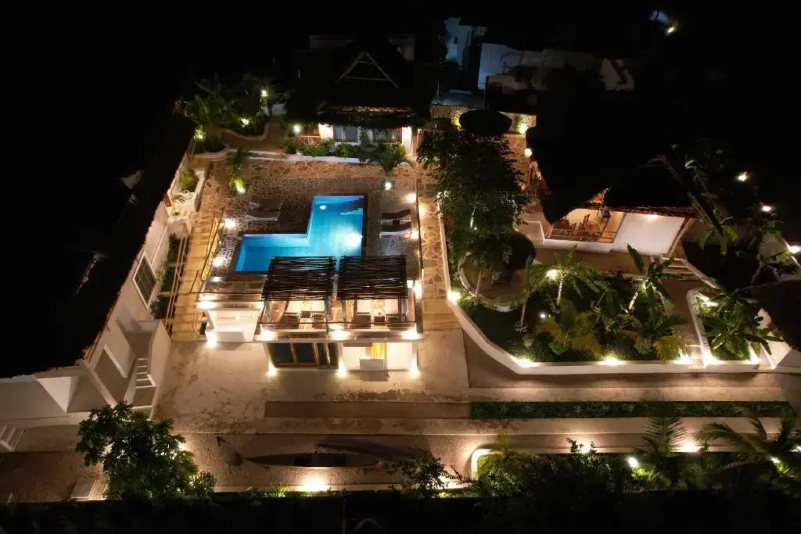 Отель Zanzibar Tropical Sunset Boutique Hotel - Adults Only