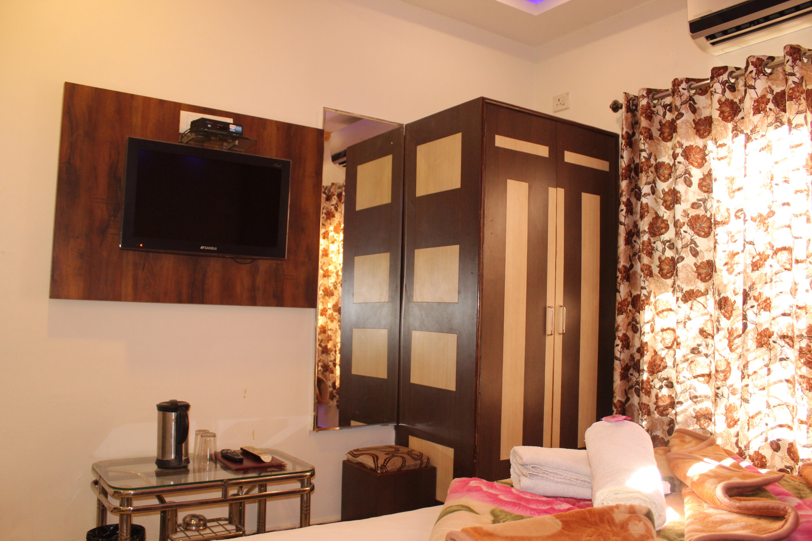 Отель Good Luck Residency