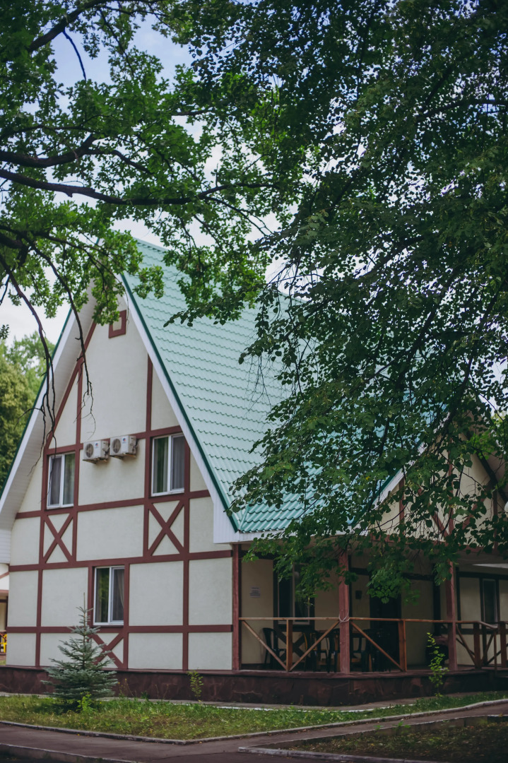 Отель Дубрава