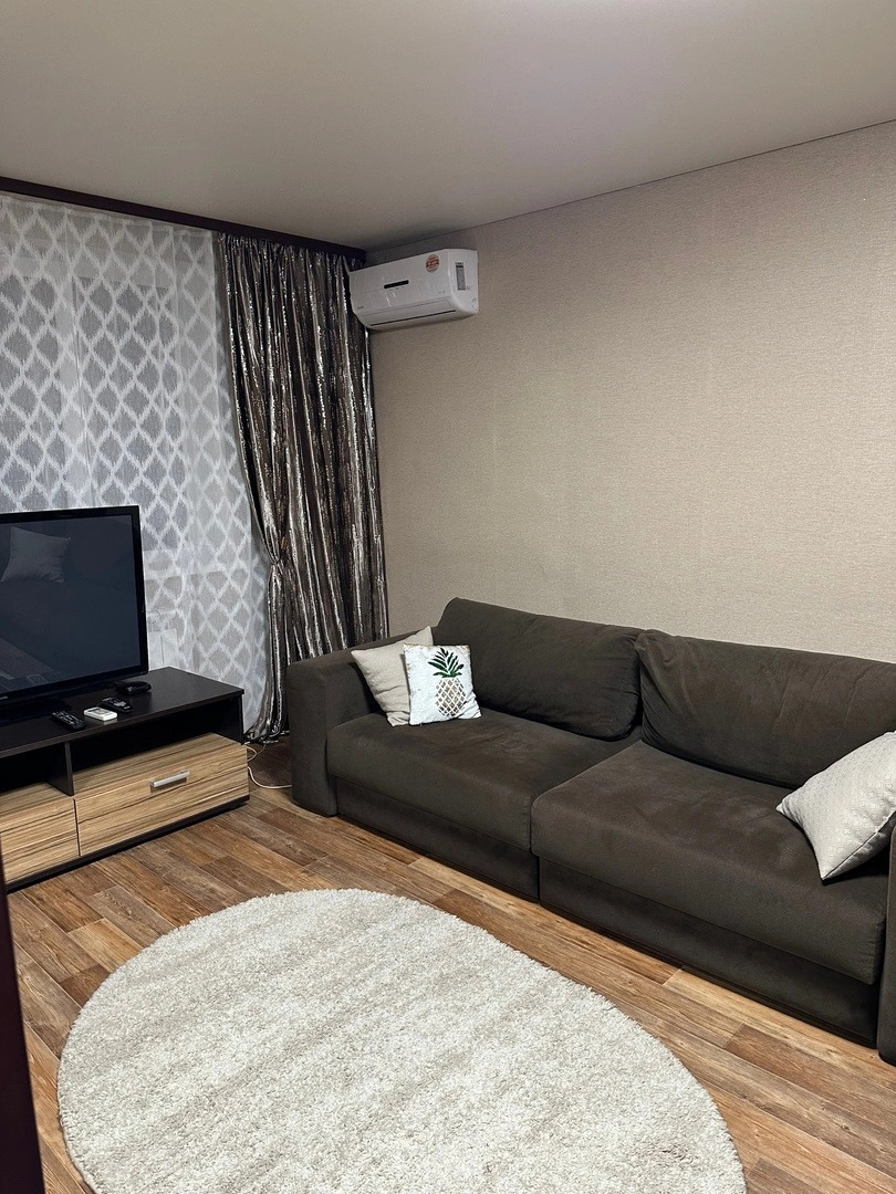 Апартаменты Стаханова 40