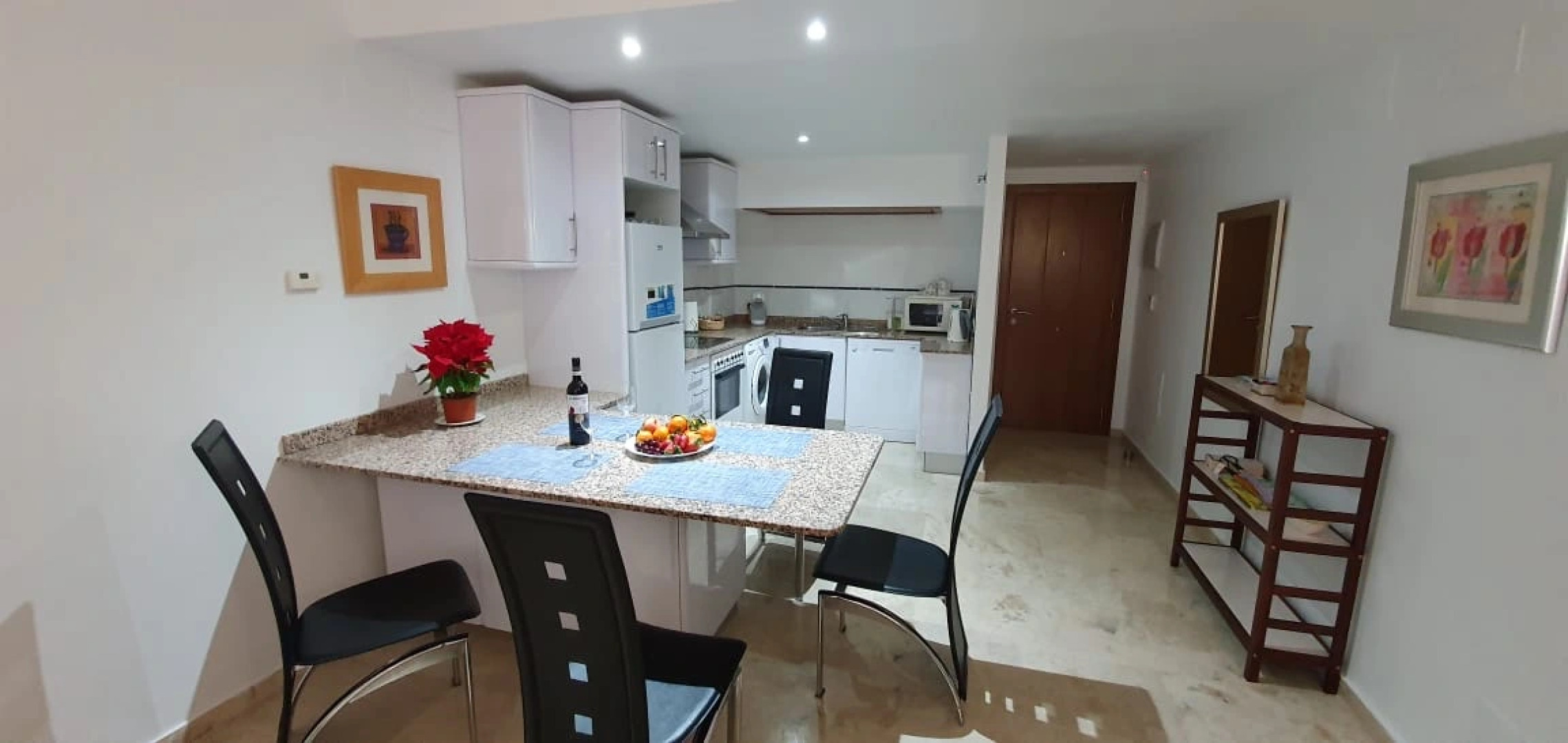 Апартаменты Punta Prima VIP