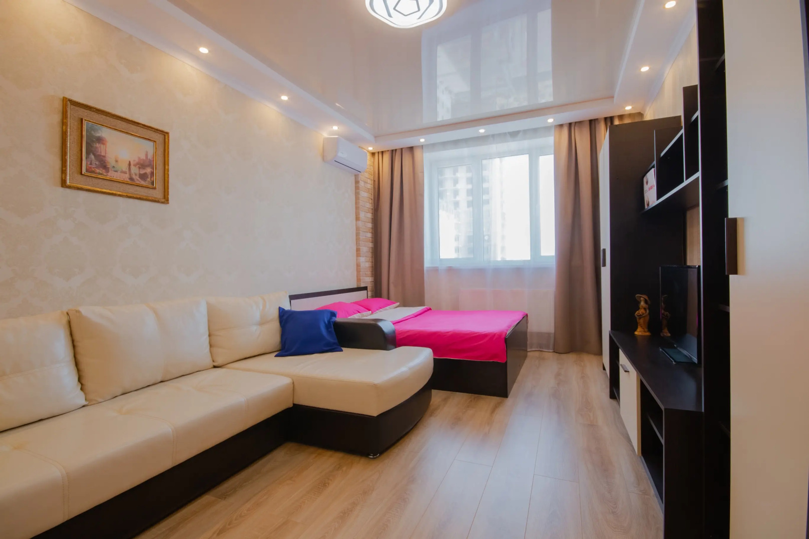 Квартира 9 Ночей на Пархоменко 2а