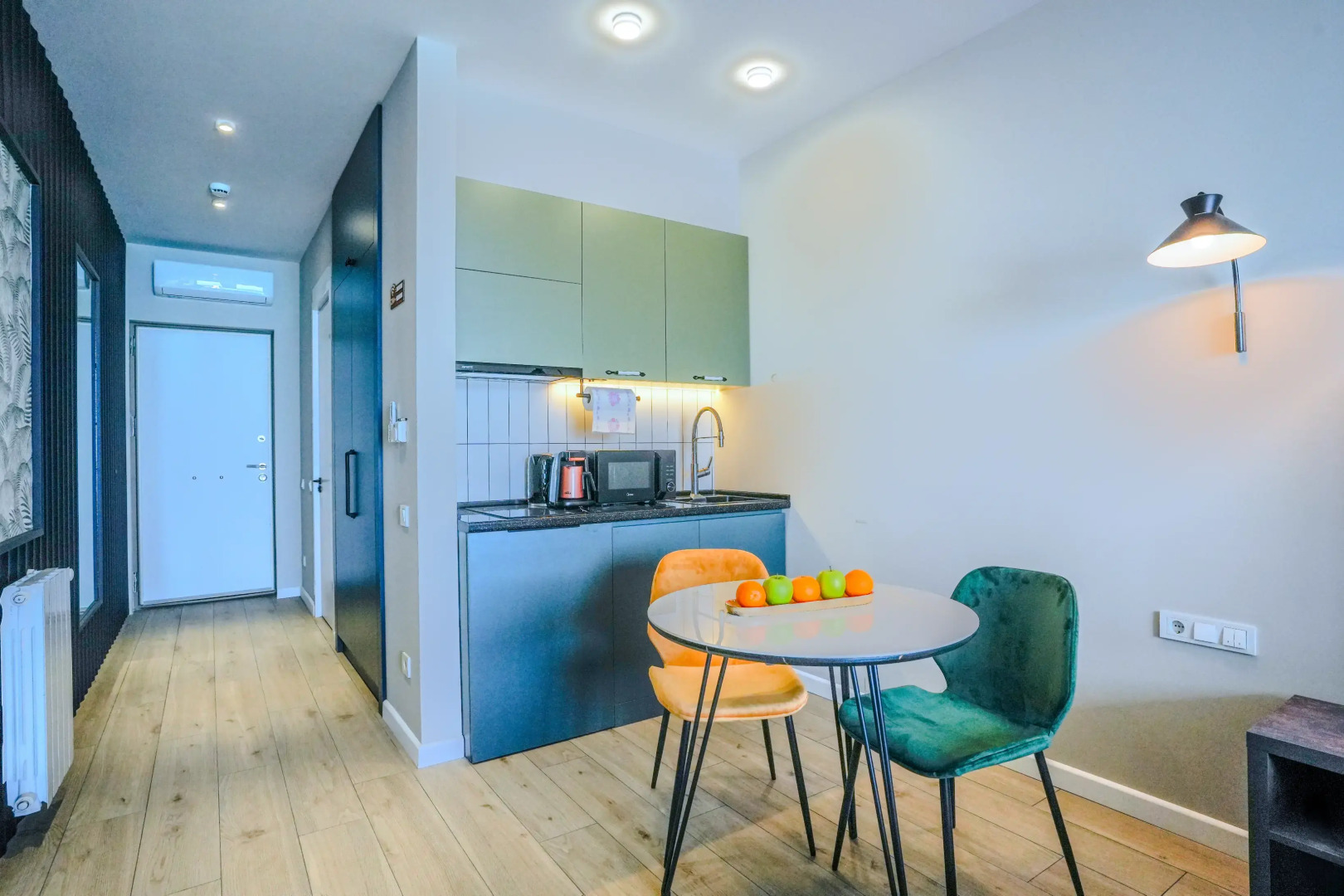 Апарт-отель Next White RightApart