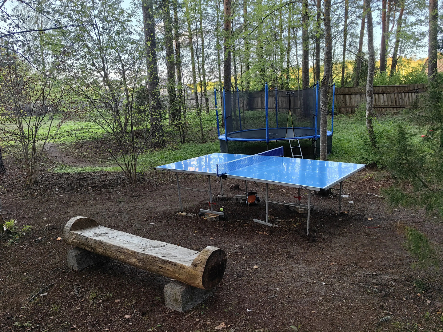 Частный дом Новый 6 местный дом у озера с банным чаном и баней.