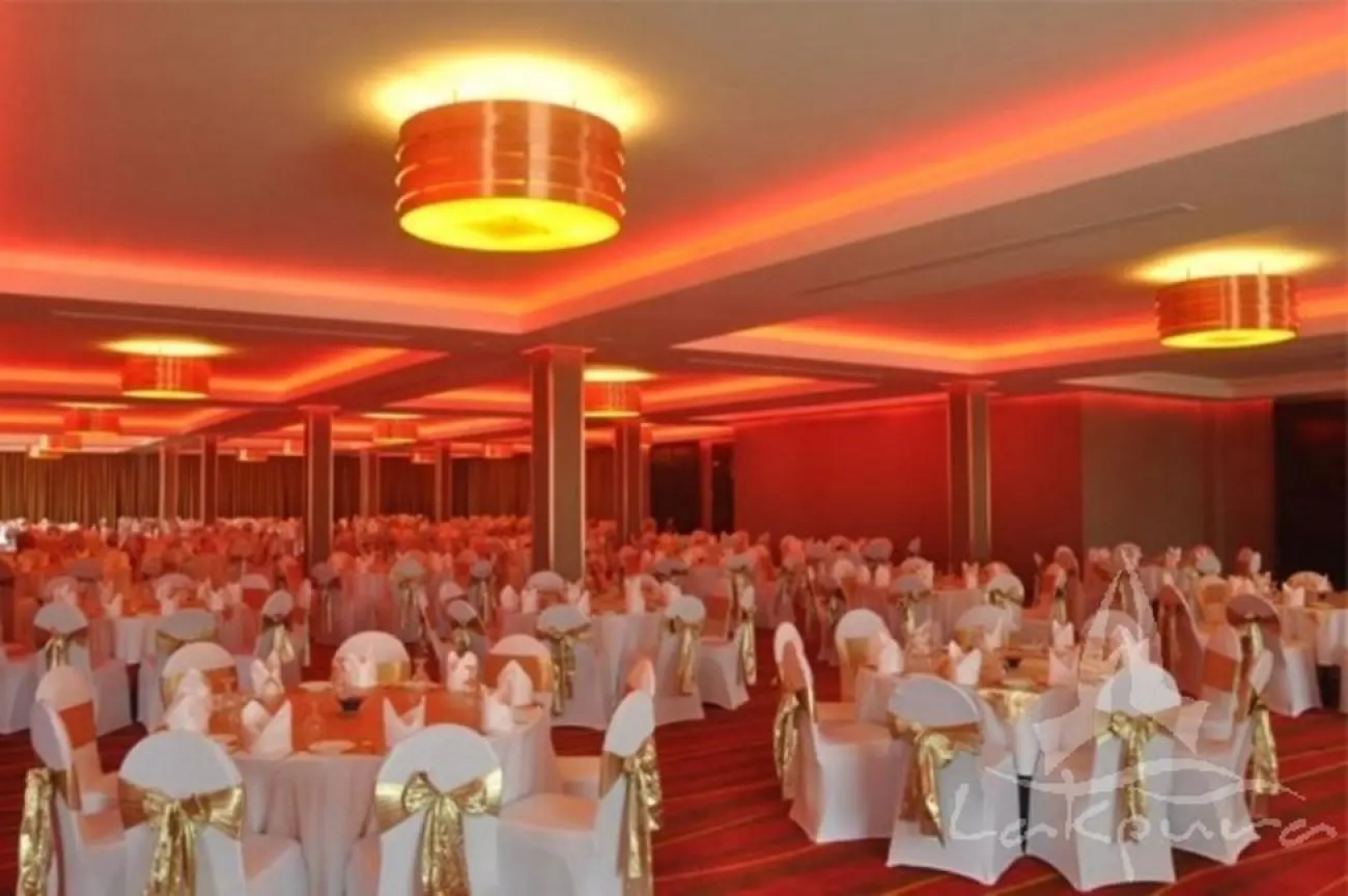 Курортный отель Pegasus Reef Beach Resort