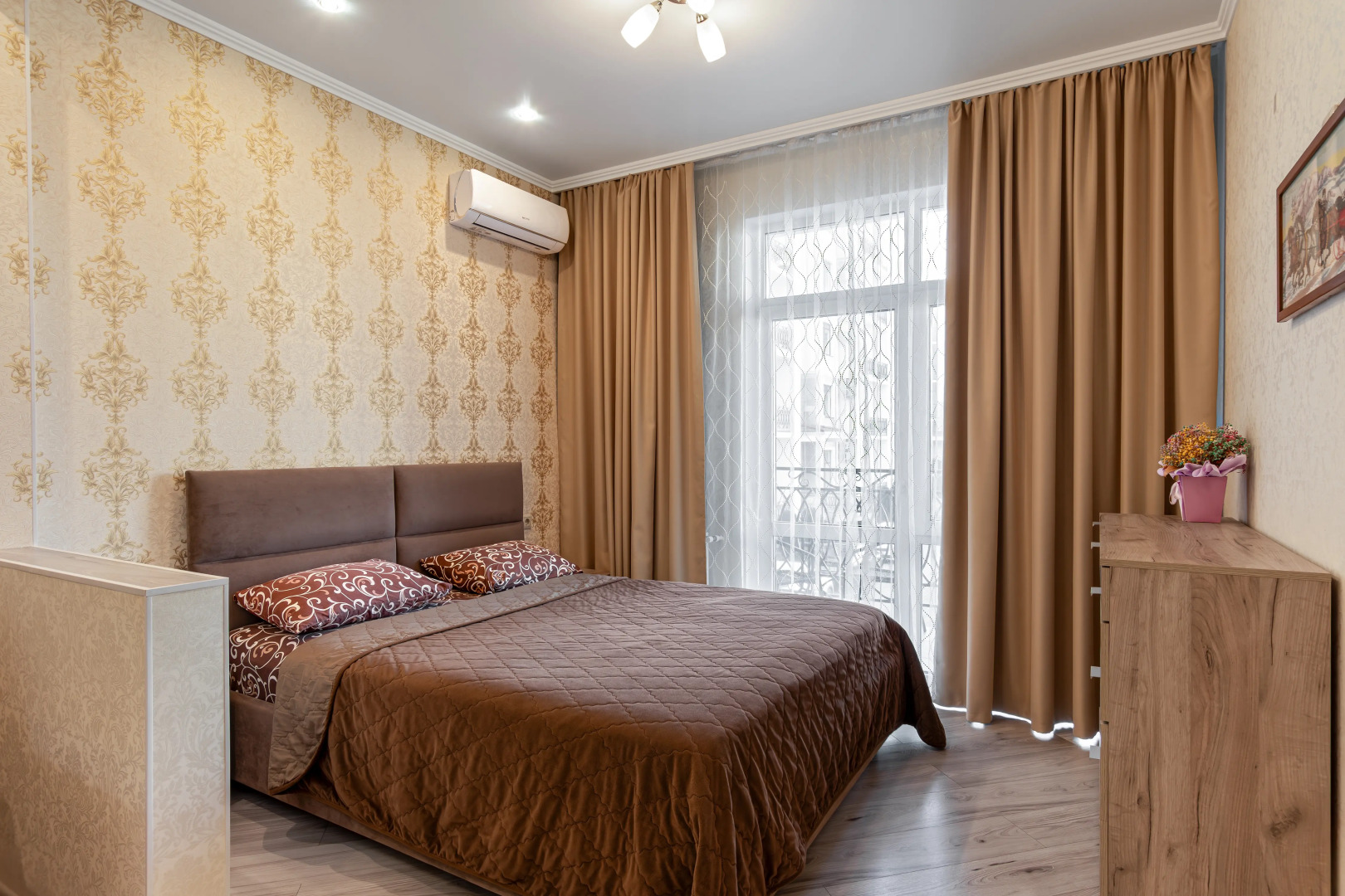 Апартаменты на улице Мира 44лит6 (15)