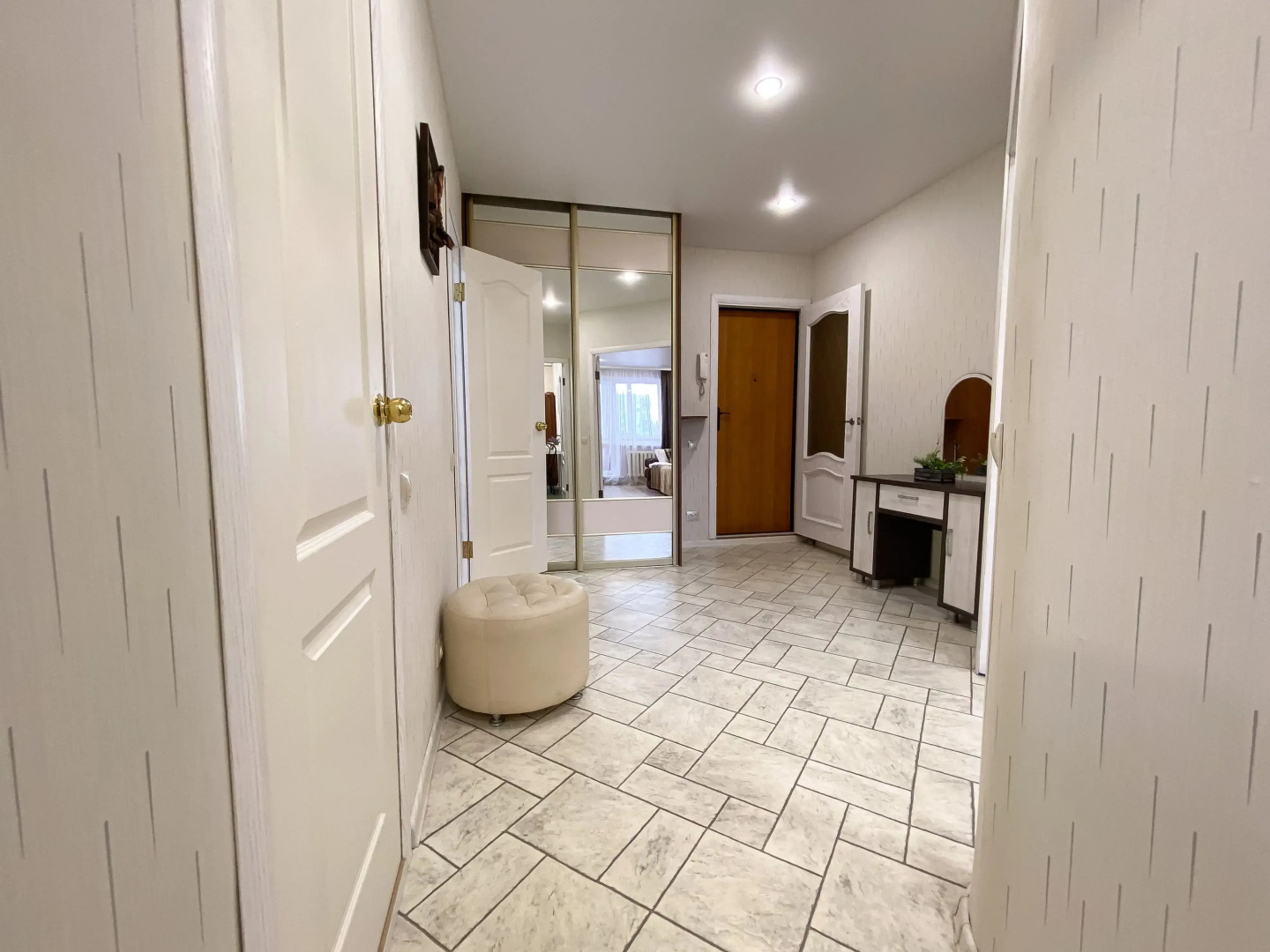 Апартаменты в центре Засвияжского района 21