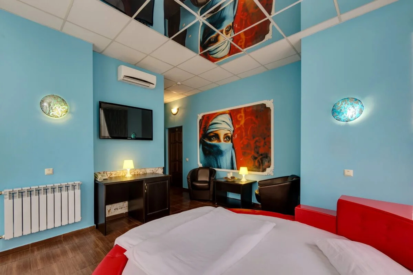 Отель Мартон Дона