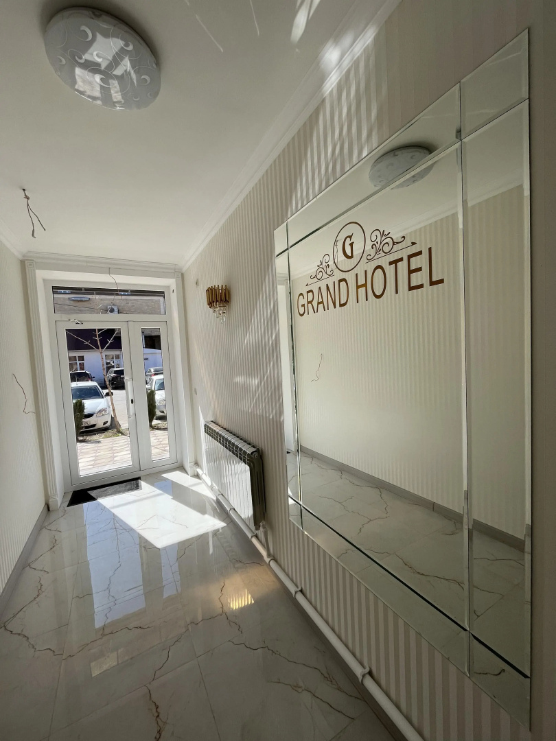 Отель Grand hotel