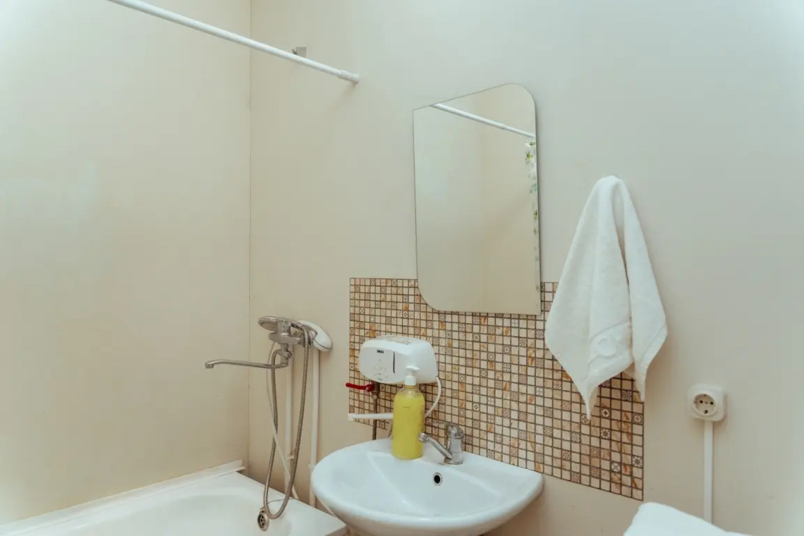 Апартаменты на Революции 48а