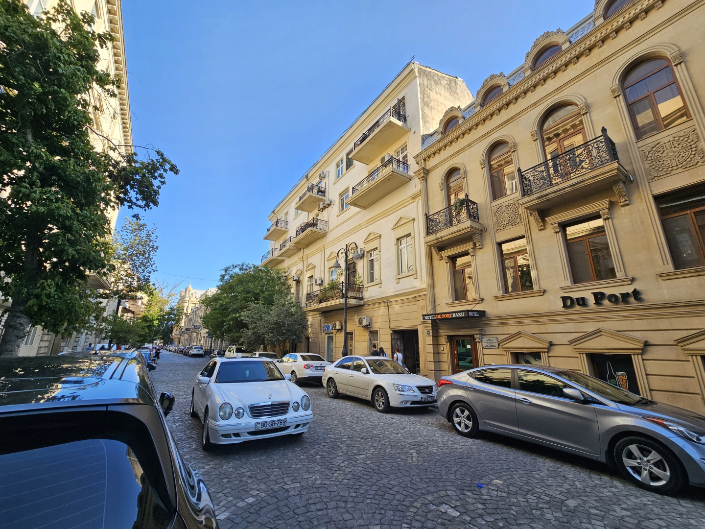 Отель Du Port
