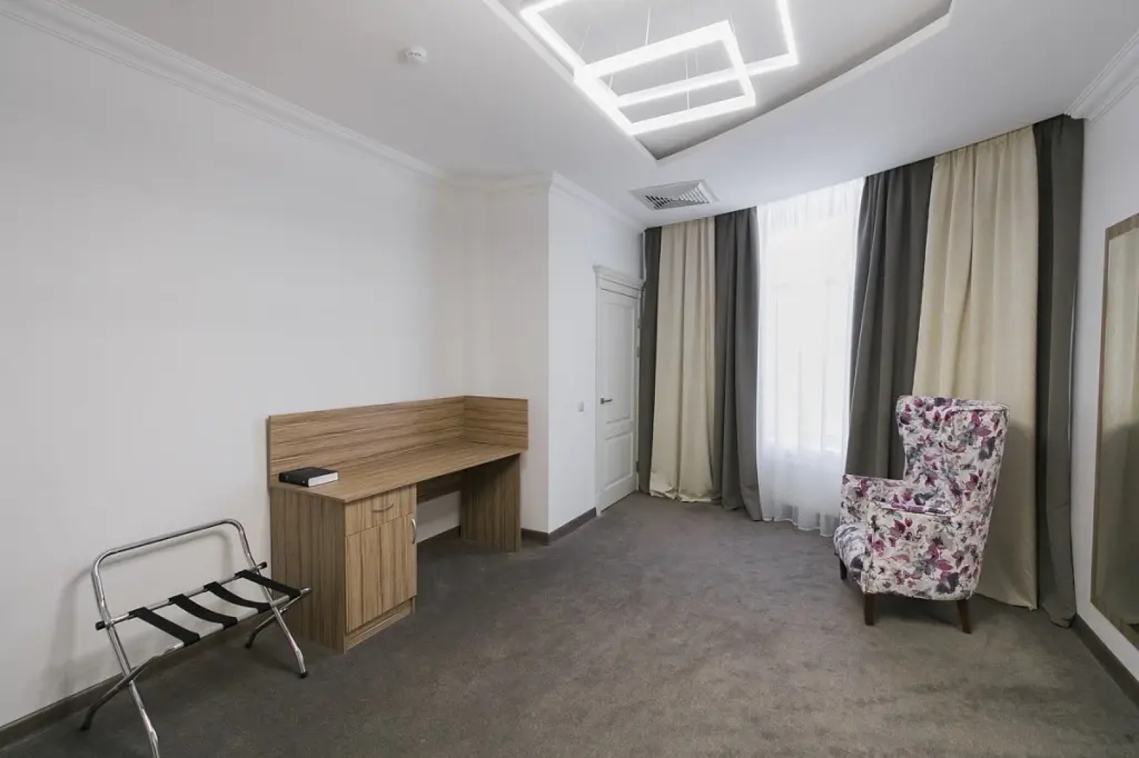 Орлиные скалы