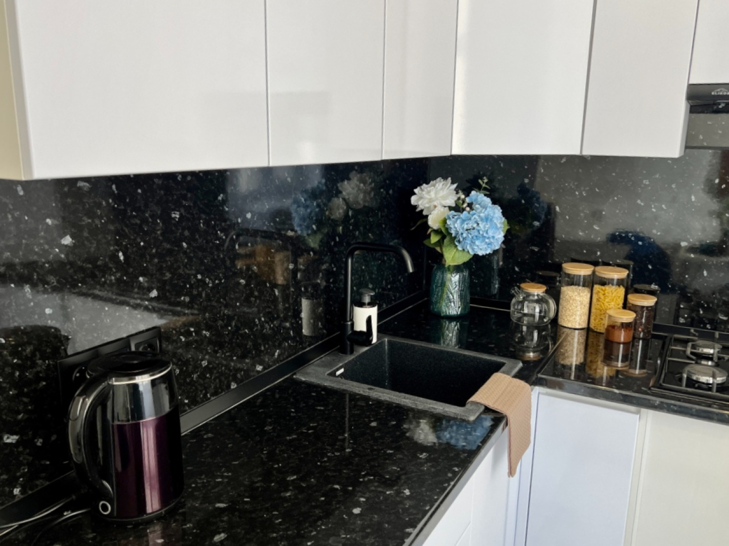 Квартира Элегантная в ЖК Российский рядом со сквером