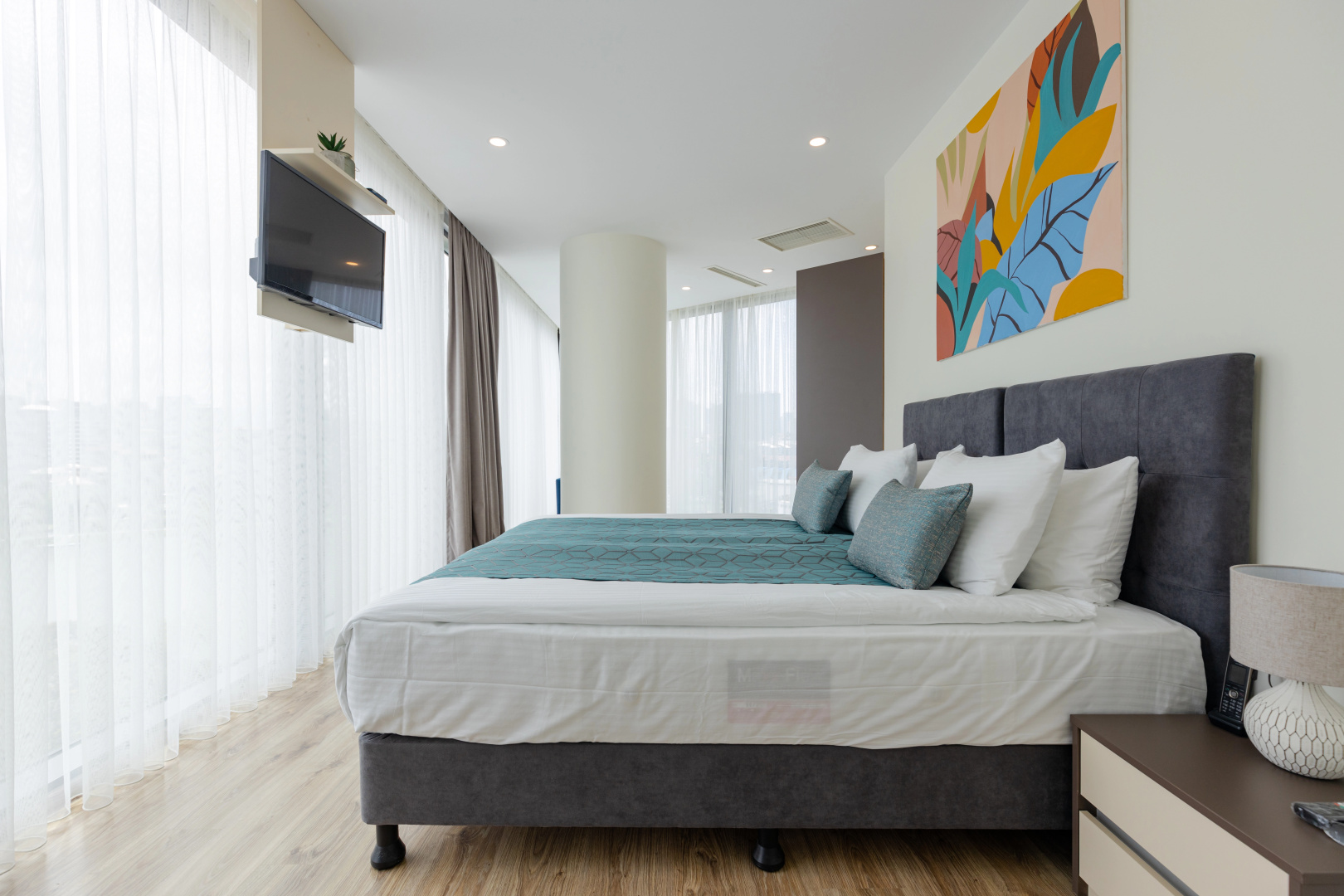 Bellevue Residence Suites