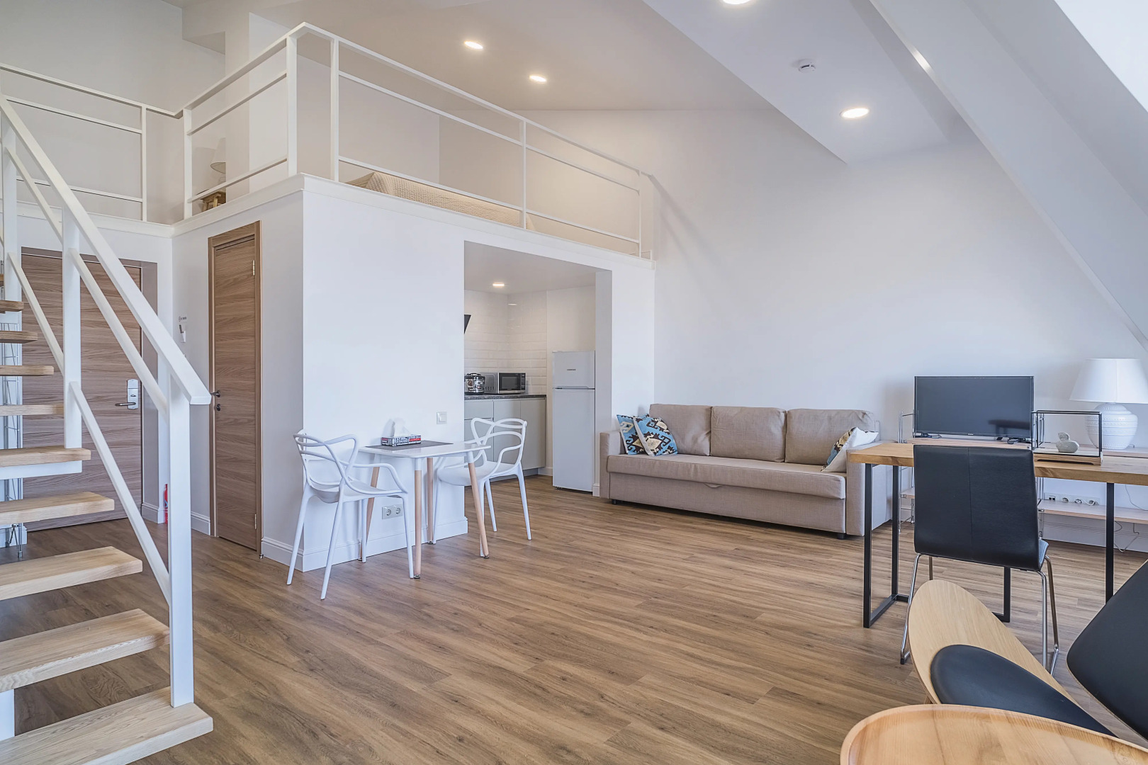 Апарт-отель Светланская 51