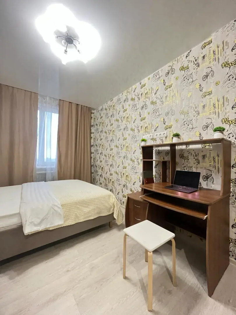 Апартаменты Уютные 3-комнатные на Июльских Днях 1к1