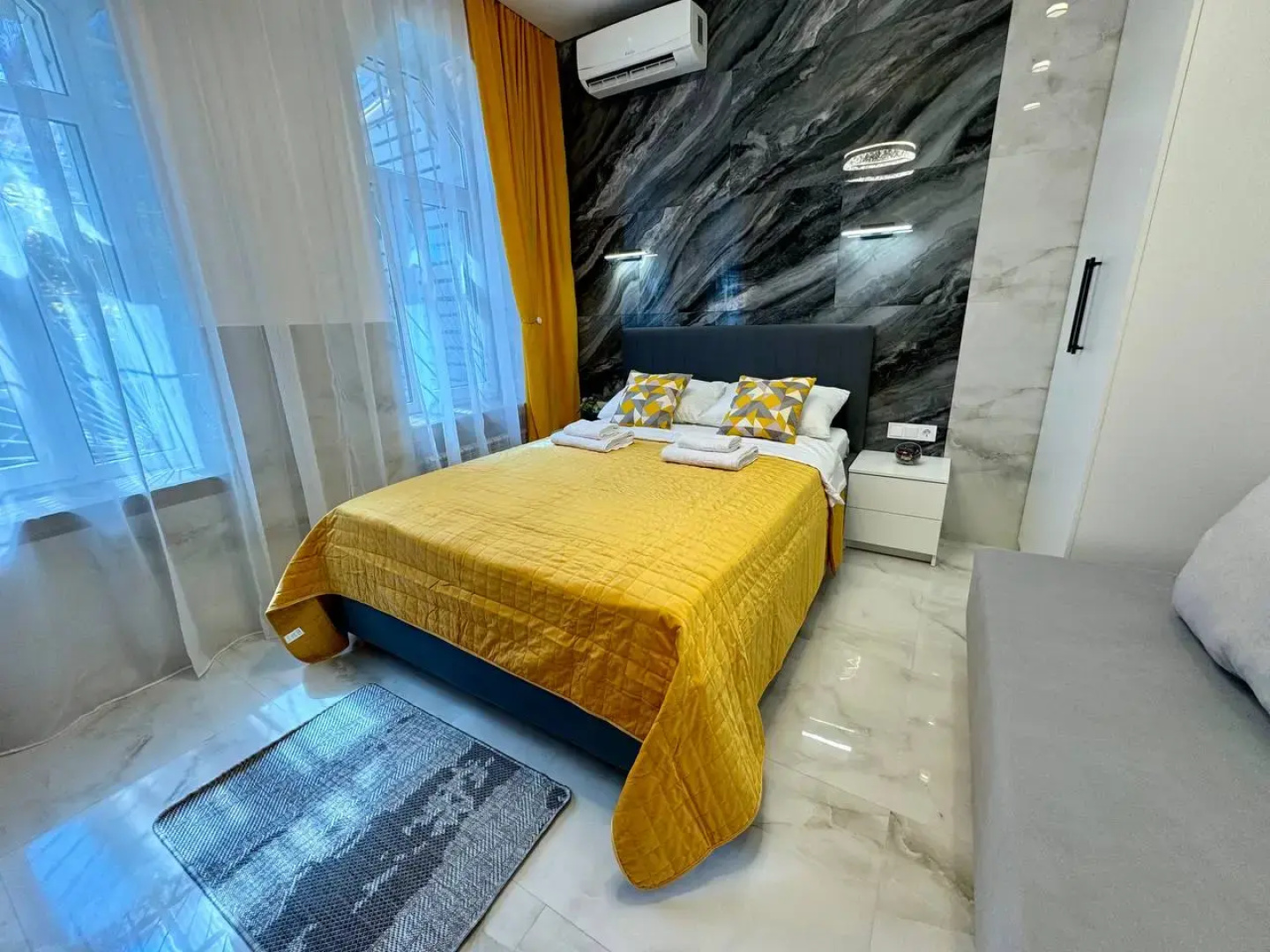 Частный дом с террасой Sun City в центре Сочи