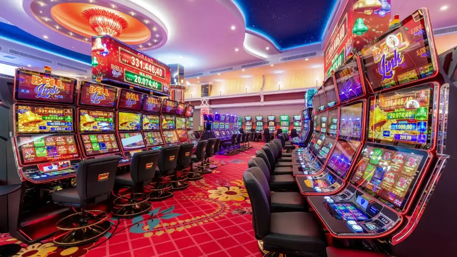 Merit Royal Gardens Hotel & Casino