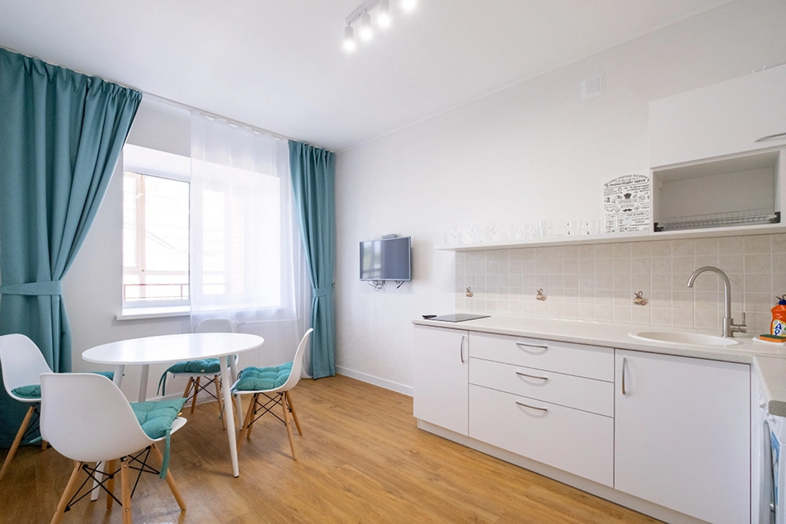 Апартаменты Базарный 12 №2