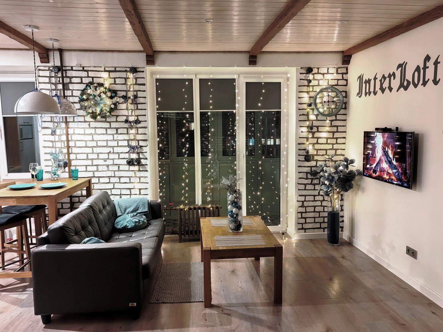 Апартаменты InterLoft 2 City Center Free Parking Wi-Fi 100/50 Smart TV