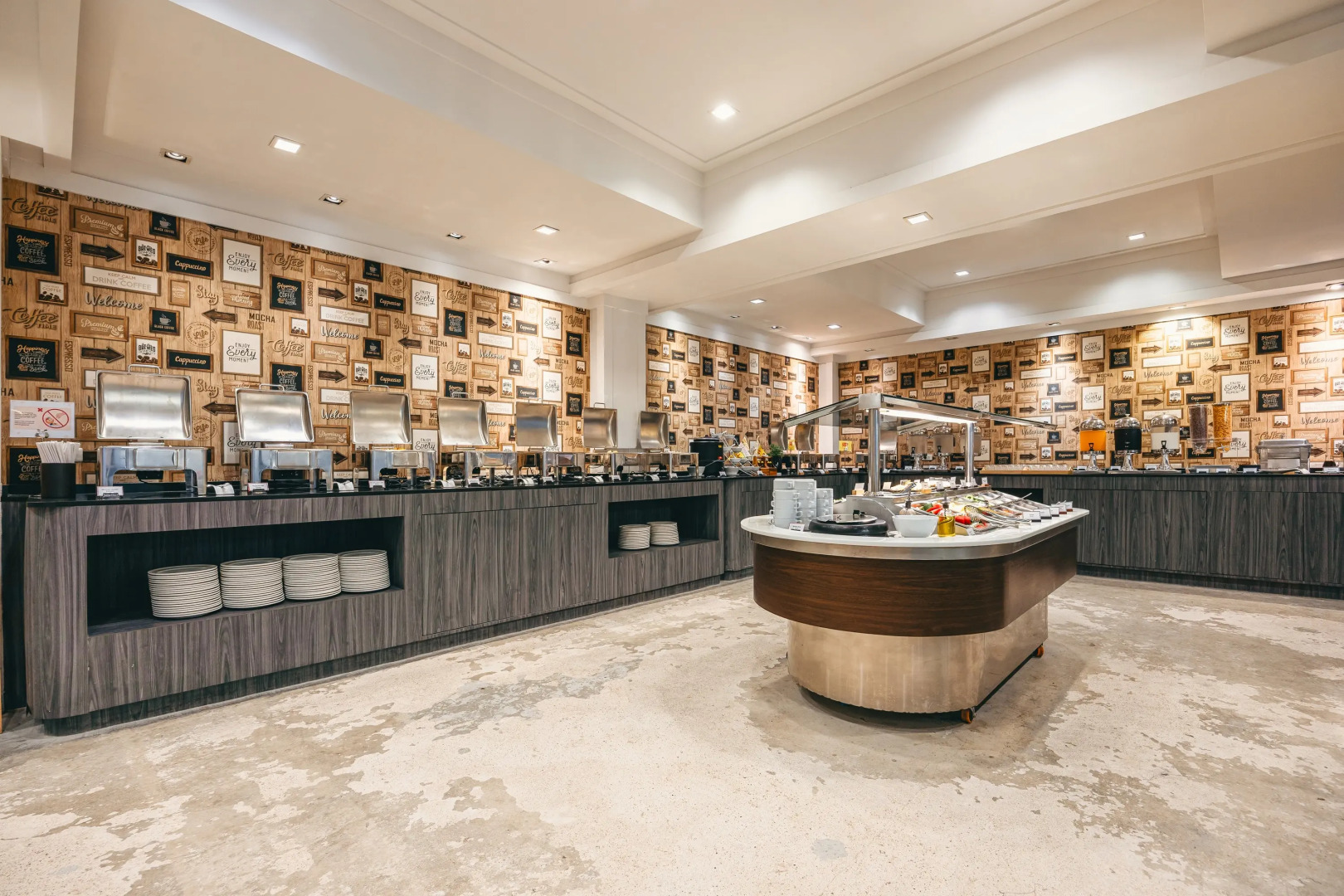 Отель Heeton Concept Pattaya by Compass Hospitality