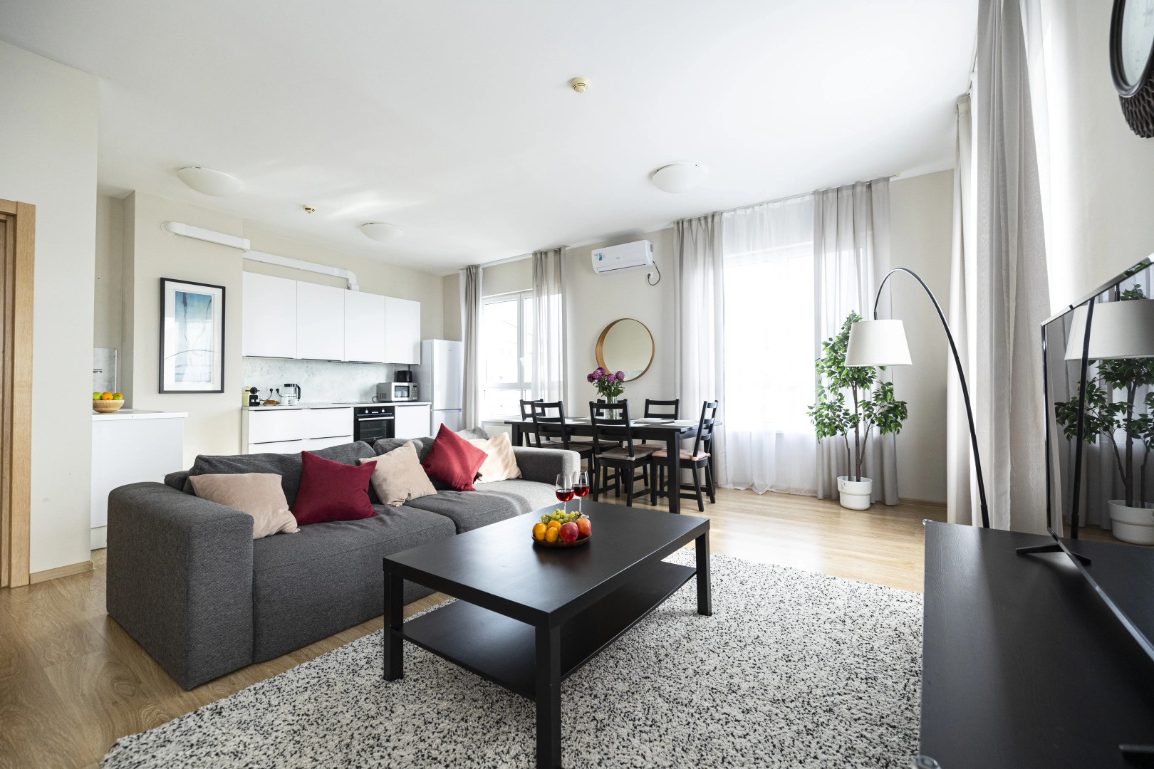 Апартаменты Smart Aparts Grand Seaview