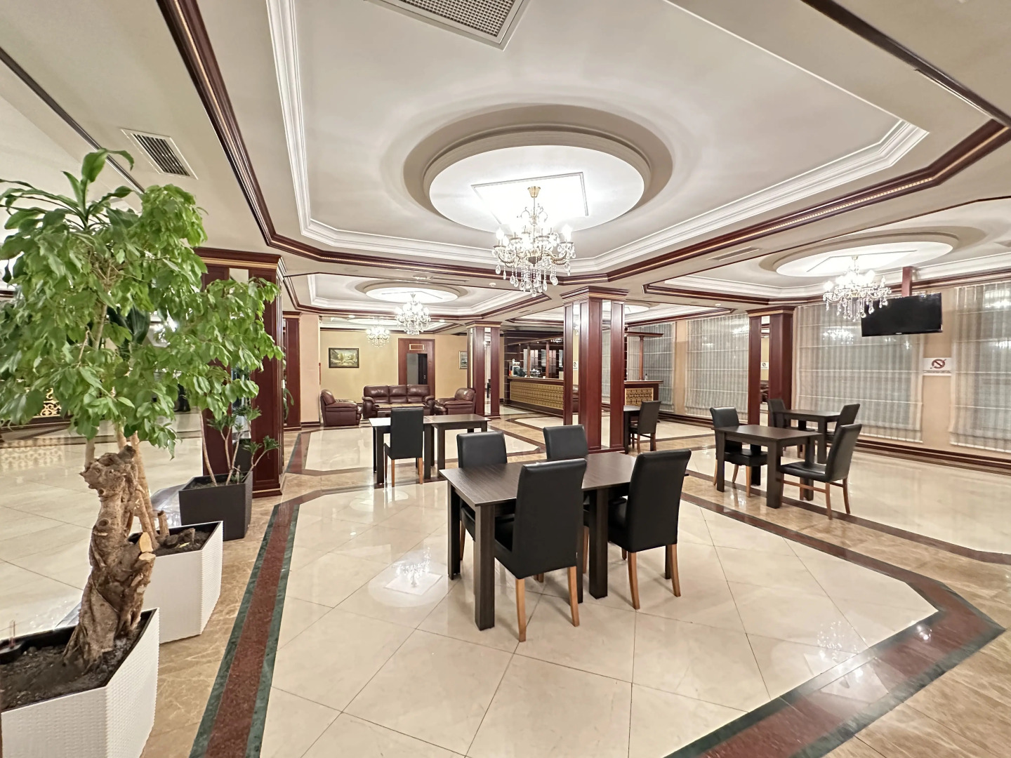 Отель Модерн