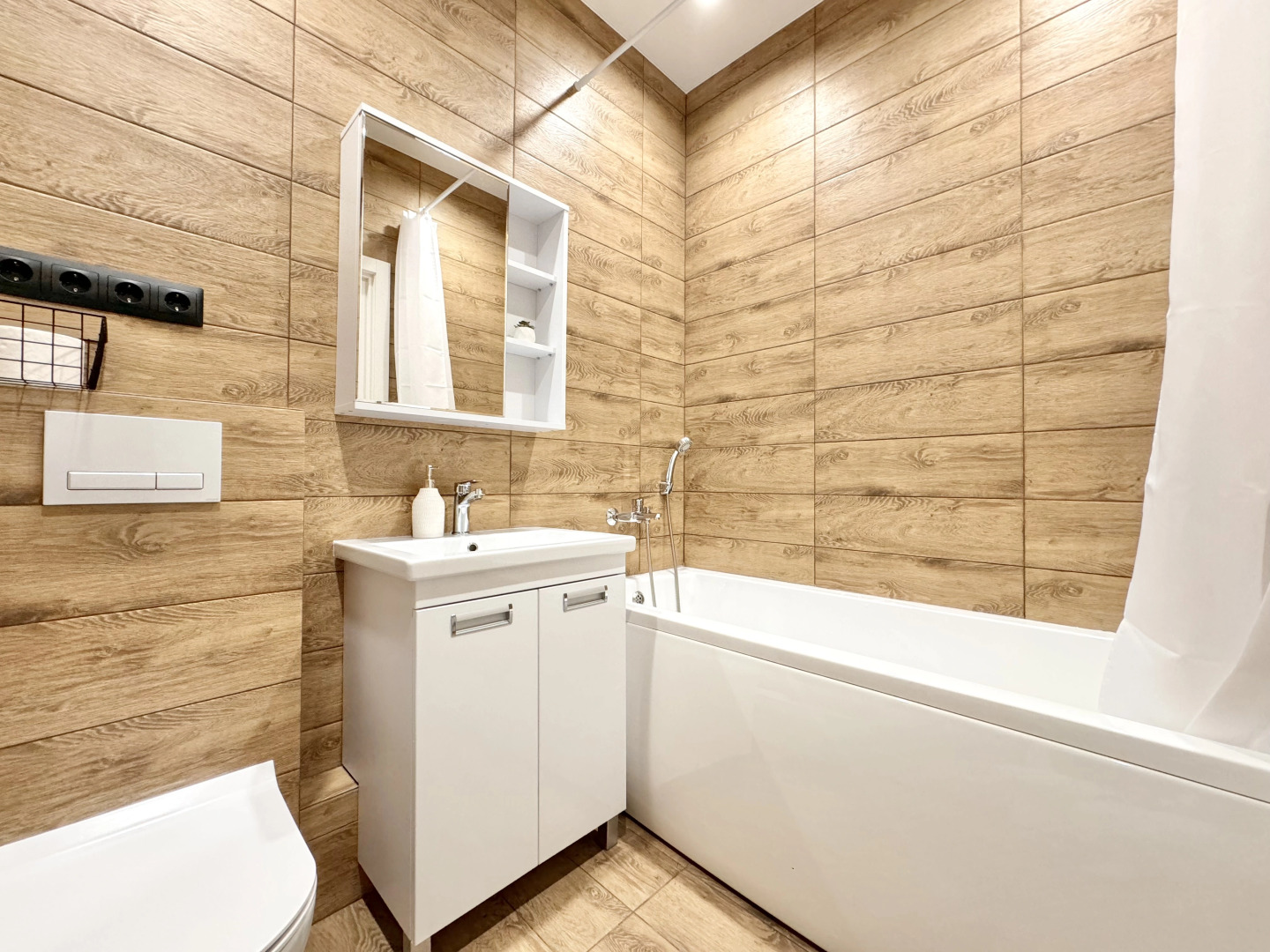 Квартира Hugge Place [Объект 131]