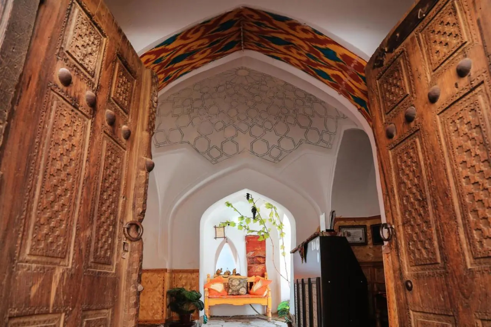 Hotel Khurjin
