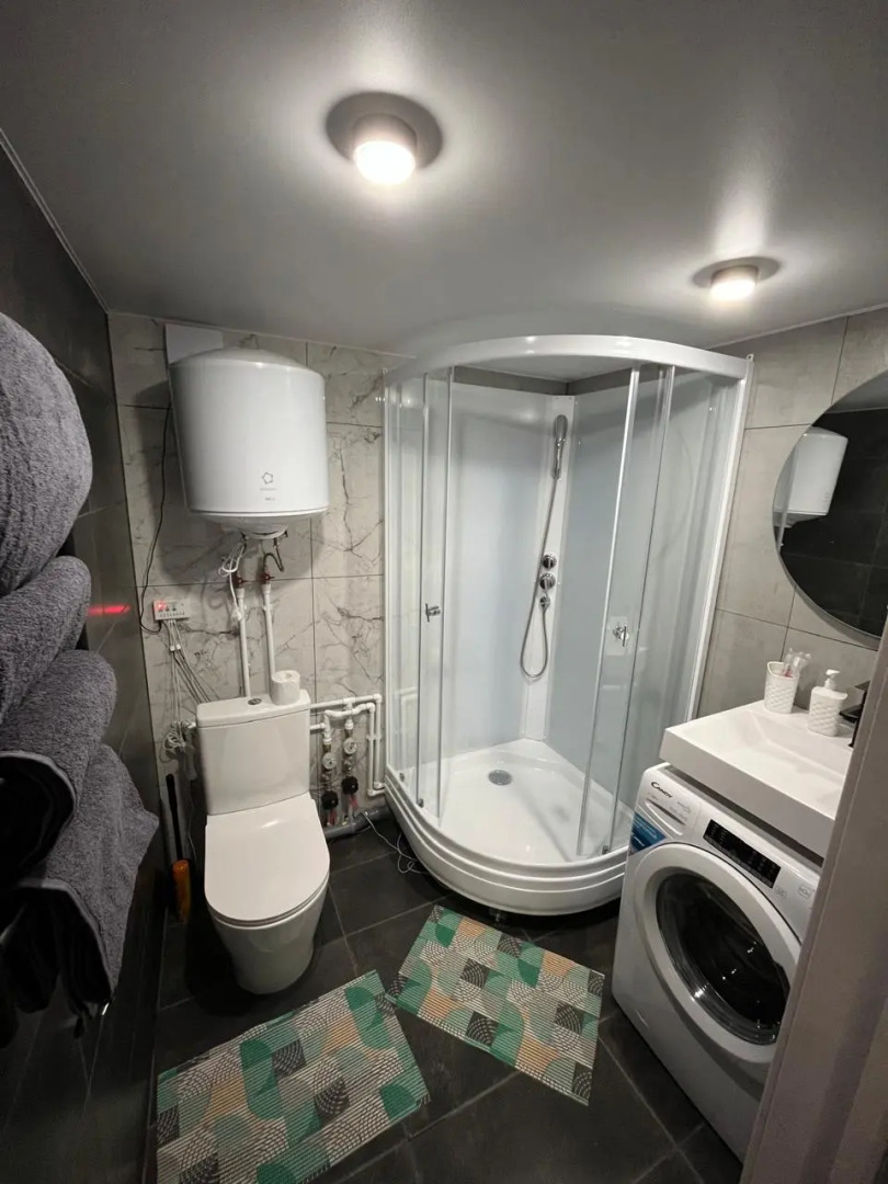 Апартаменты Stepanenkov на Малышева 25 (6)